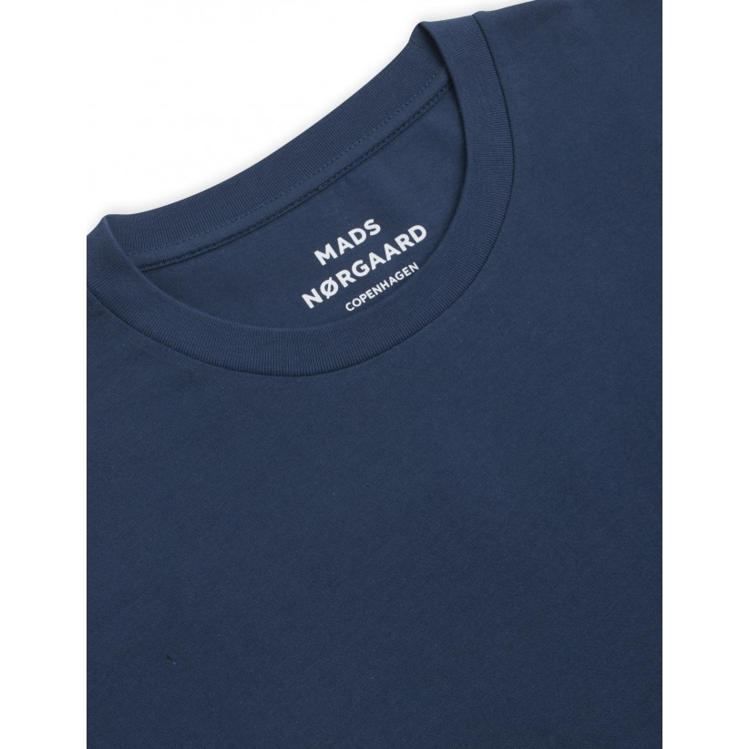 MADSNRGAARDTHORTSHIRTINAVY-01