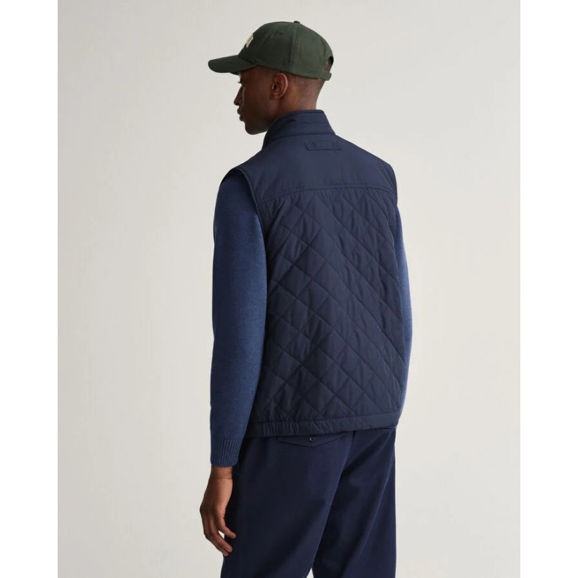 GantVestQuiltWindcheaterNavy-01