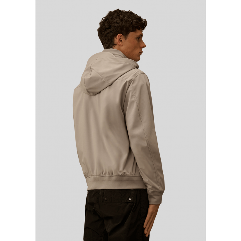 CPCompanyOvertjShellRHoodedLensJacketDove-01