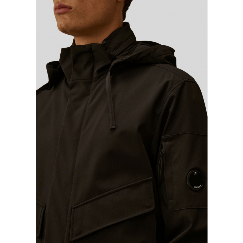 CPCompanyOvertjShellRHoodedLensJacketBlack-01