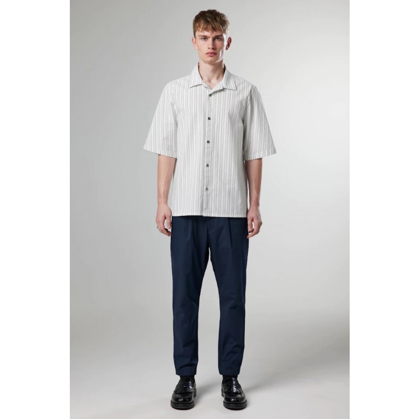 NN07SkjorteSSOle5373BlackStripe-01