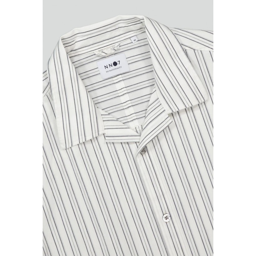 NN07SkjorteSSOle5373BlackStripe-01