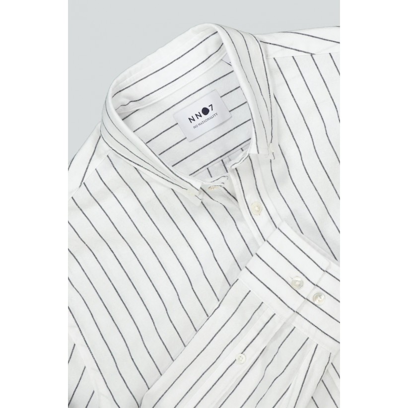 NN07SkjorteArne5246SeersuckerBlackStripe-01