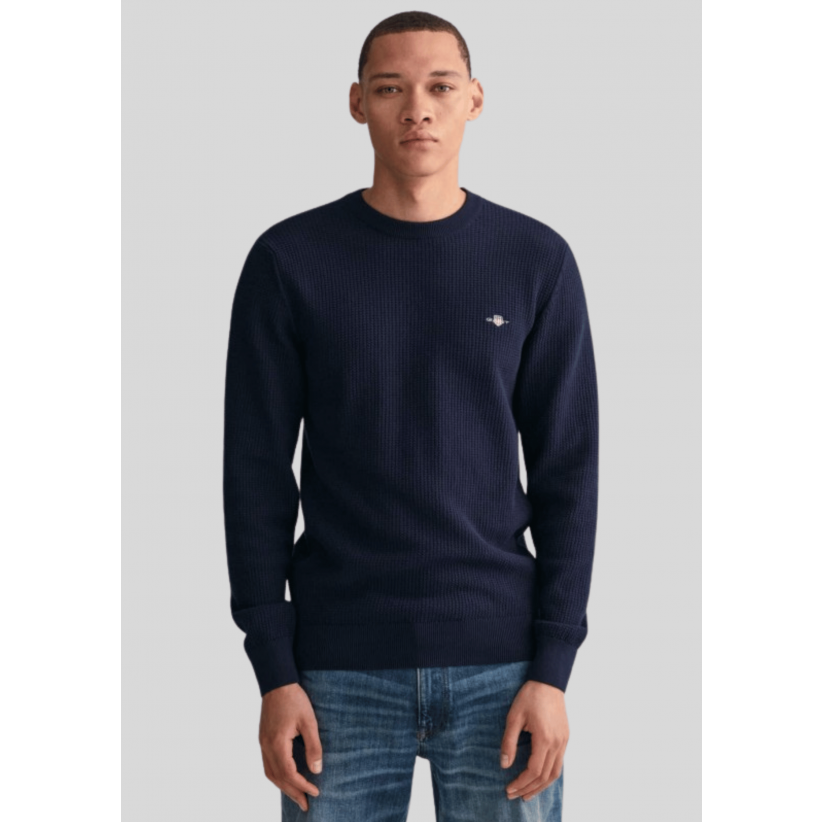 GantStrikCrewneckNavy-01