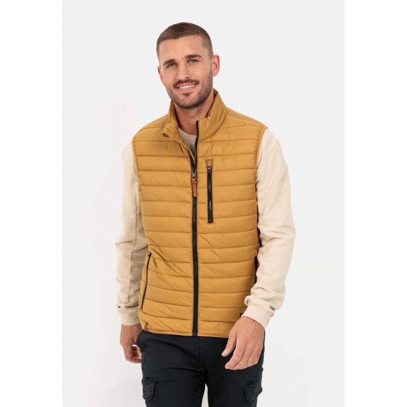 CAMELACTIVEQUILTEDVESTISAND-01