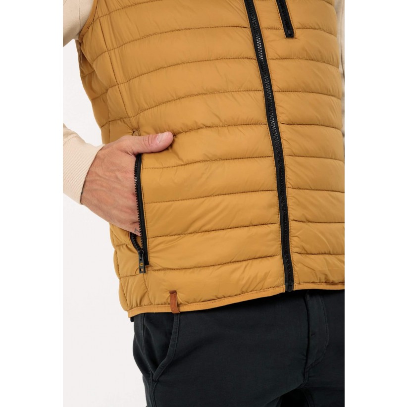 CAMELACTIVEQUILTEDVESTISAND-01