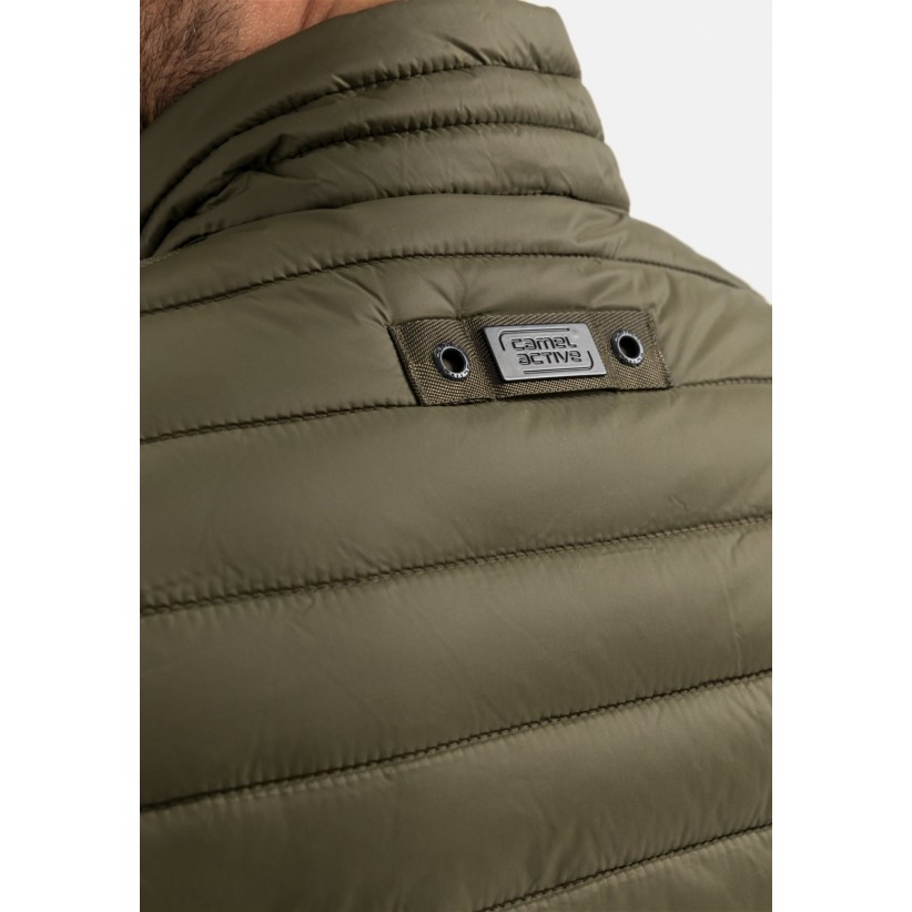 CAMELACTIVEQUILTVESTIGRN-01