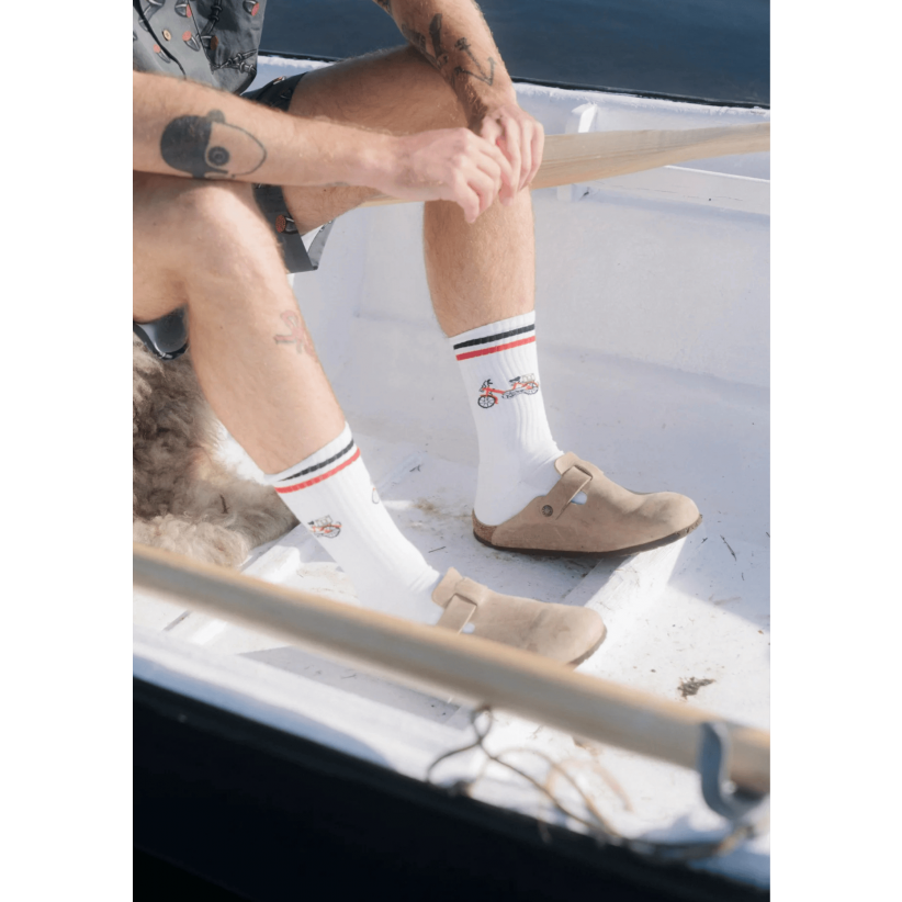 LakorStrmperRedMaxiStarWhite-01