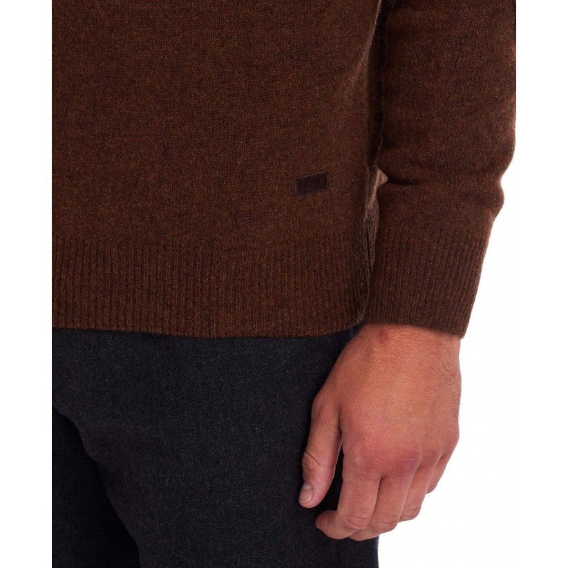 BarbourStrikPatchCrewneckBrun-02