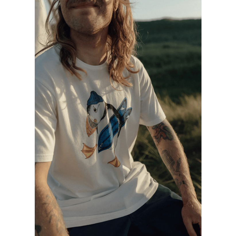 LakorTshirtSurfsUpStarWhite-01
