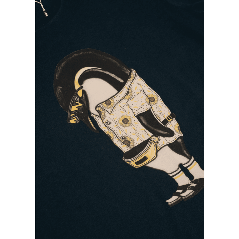 LakorTshirtPilgrimPenguinBlueberry-01