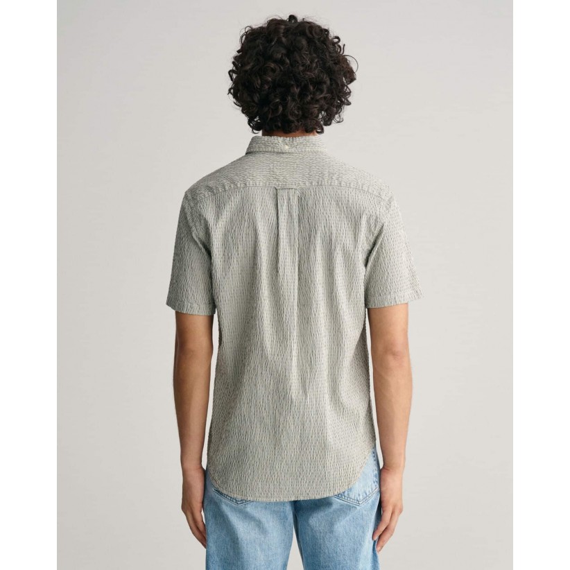 GantSkjorteSSStripedSeersuckerPineGreen-01