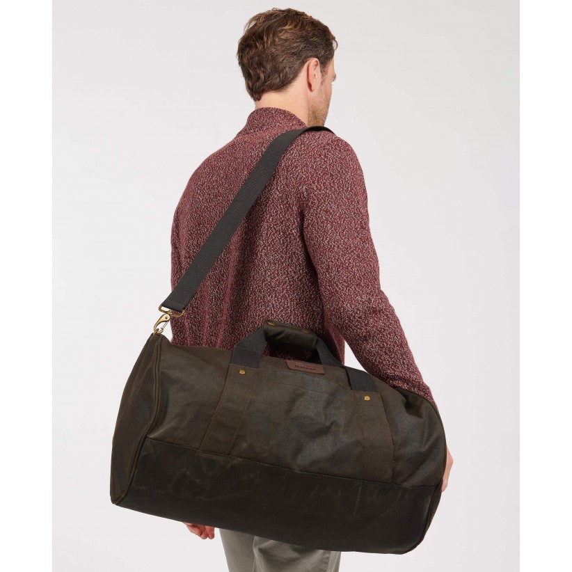 BarbourTaskeExplorerWaxDuffleBagOlive-01