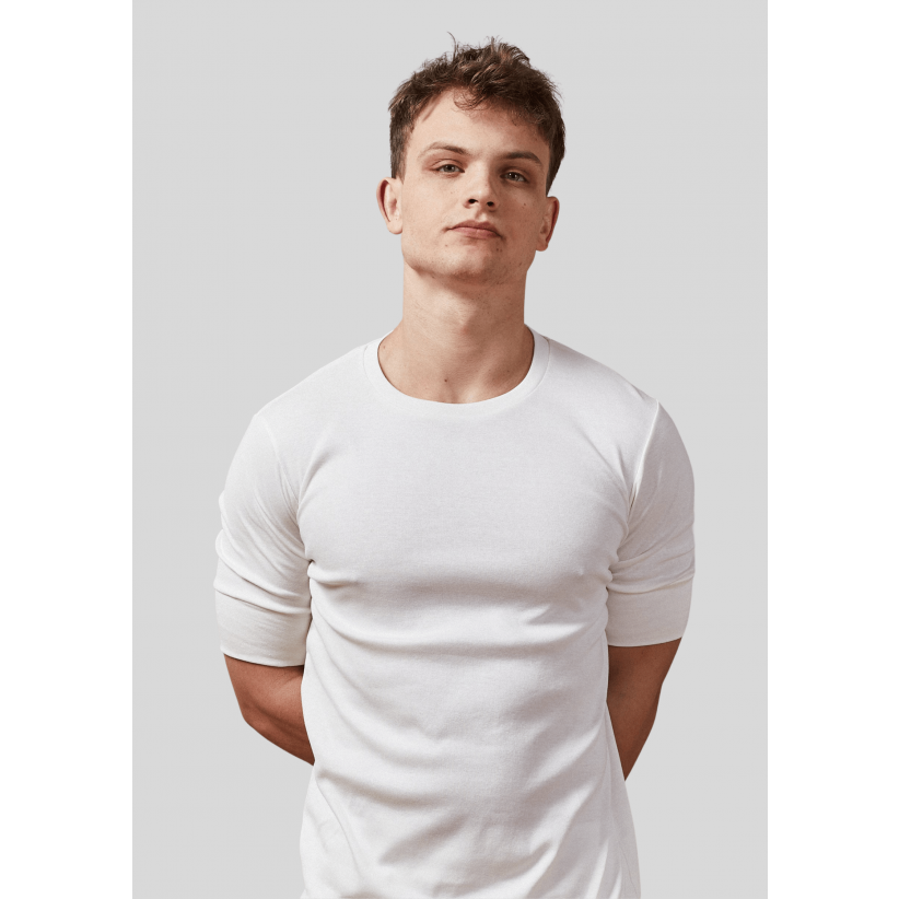 VictoryEssentialsUndertjDylanSSTeeOffWhite-01