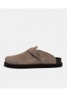 GARMENT PROJECT, JOHNSON CLOG SANDAL I GRÅ SUEDE